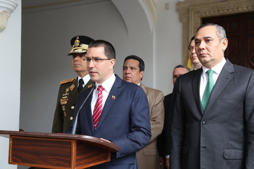 Arreaza indicó que el tratado de 1966 es el que&nbsp;rige como ley en esta controversia fronteriza válidamente reconocido y registrado ante Naciones Unidas