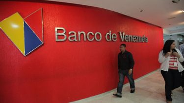 El estatal Banco de Venezuela, fue sancionado junto al Banco Nacional de Desarrollo de&nbsp;Venezuela&nbsp;(Bandes) y al&nbsp;Banco Bicentenario.
