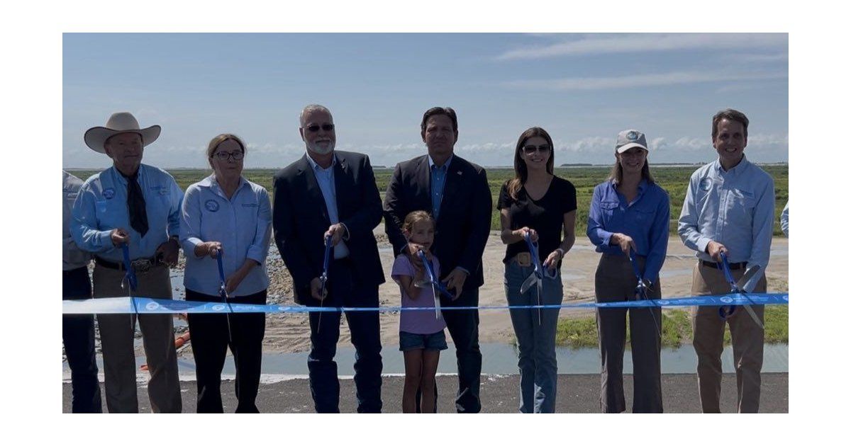 DeSantis inaugura embalse C-43, un hito en la restauración de los Everglades