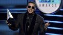 En esta foto del 25 de octubre de 2018, Daddy Yankee recibe el premio al artista masculino favorito en los Latin American Music Awards, en el Teatro Dolby en Los Angeles. Daddy Yankee, Karol G y Nicky Jam encabezarán la Semana de la Música Latina de Billboard, prevista del 20 al 24 de septiembre de 2021 en Miami, anunció Billboard el jueves. En esta foto del 25 de octubre de 2018, Daddy Yankee recibe el premio al artista masculino favorito en los Latin American Music Awards, en el Teatro Dolby en Los Angeles. Daddy Yankee, Karol G y Nicky Jam encabezarán la Semana de la Música Latina de Billboard, prevista del 20 al 24 de septiembre de 2021 en Miami, anunció Billboard el jueves.