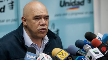 Torrealba, también llamó a los venezolanos a ser dolientes y no actores frente a la crisis económica que atraviesa el país caribeño.