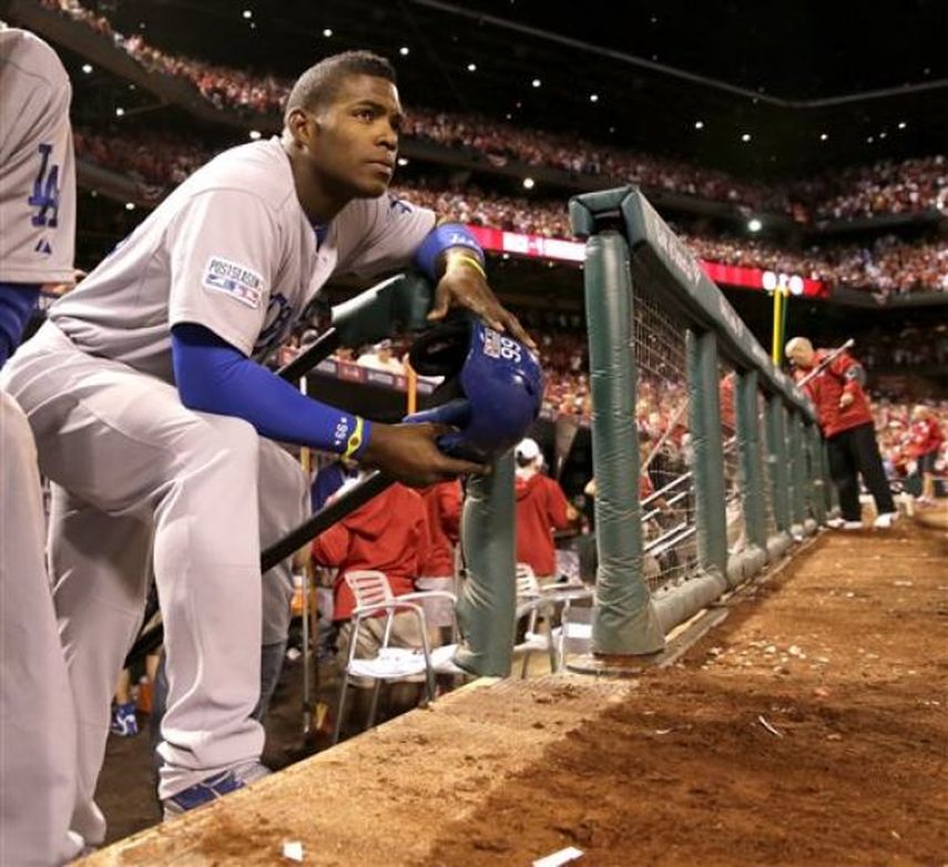 Puig estuvo afectado por las lesiones en el 2015 (ARCHIVO)