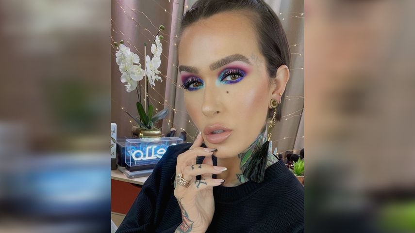 La youtuber de maquillaje, Mel Thompson