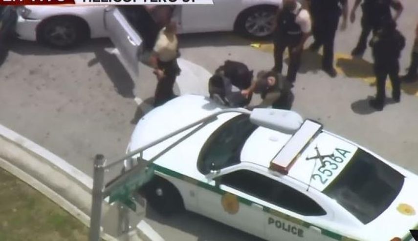 &nbsp;Policía de Miami Beach ejecuta órdenes de allanamiento por narcóticos.