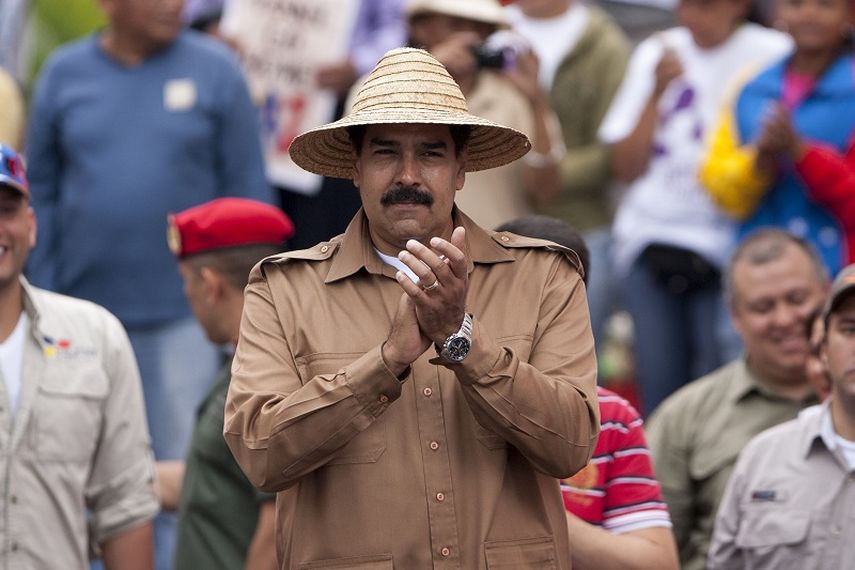 Nicolás Maduro hizo las declaraciones al final de una marcha de campesinos en Caracas. (EFE)