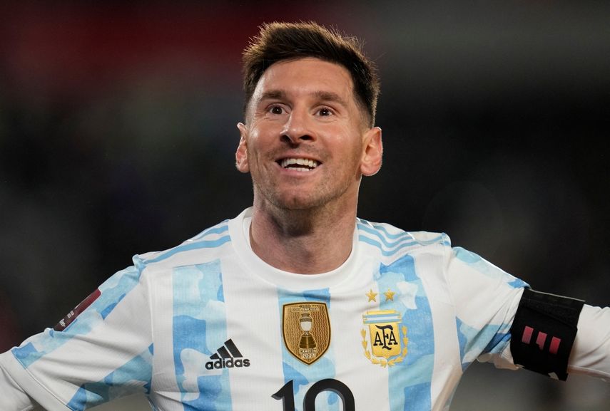 El argentino Lionel Messi anotó tres goles en el juego de eliminatoria contra Bolivia