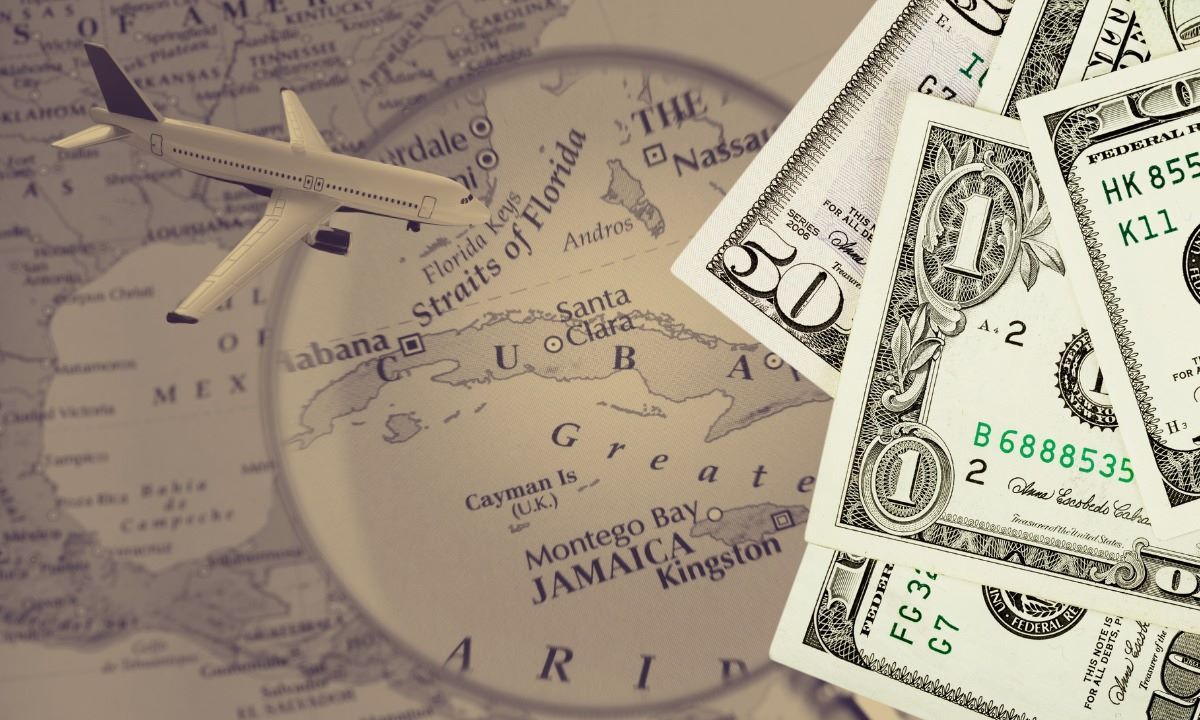 El calvario de viajar a Cuba: pocos vuelos, precios de infarto. El calvario de viajar a Cuba: pocos vuelos, precios de infarto.