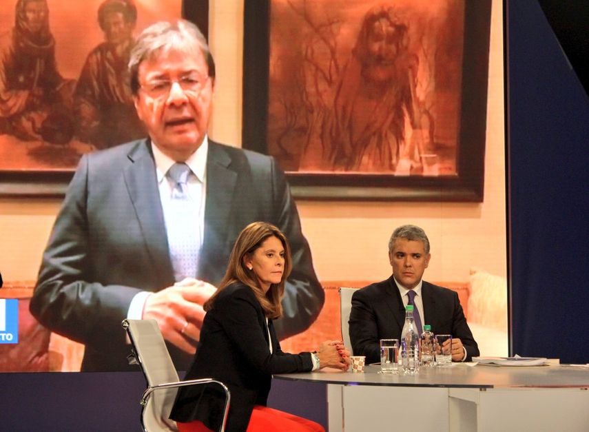 Holmes presentará al Congreso el cambio en materia migratoria para hacerle frente a la crisis migratoria venezolana 