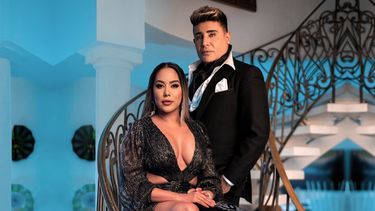 Eduardo Antonio y Srta. Dayana en el videoclip del tema Amor y guerra.&nbsp;