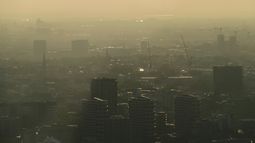 Disminución de gases de efecto invernadero ayuda a reducir muertes por mala calidad del aire