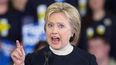 Clinton también encabeza la encuesta si se toma en cuenta al candidato del Partido Libertario, Gary Johnson, e incluso aumenta su ventaja sobre el multimillonario neoyorquino (ARCHIVO/EFE)