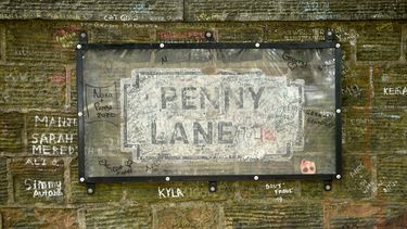 Los carteles urbanos de Penny Lane en Liverpool.
