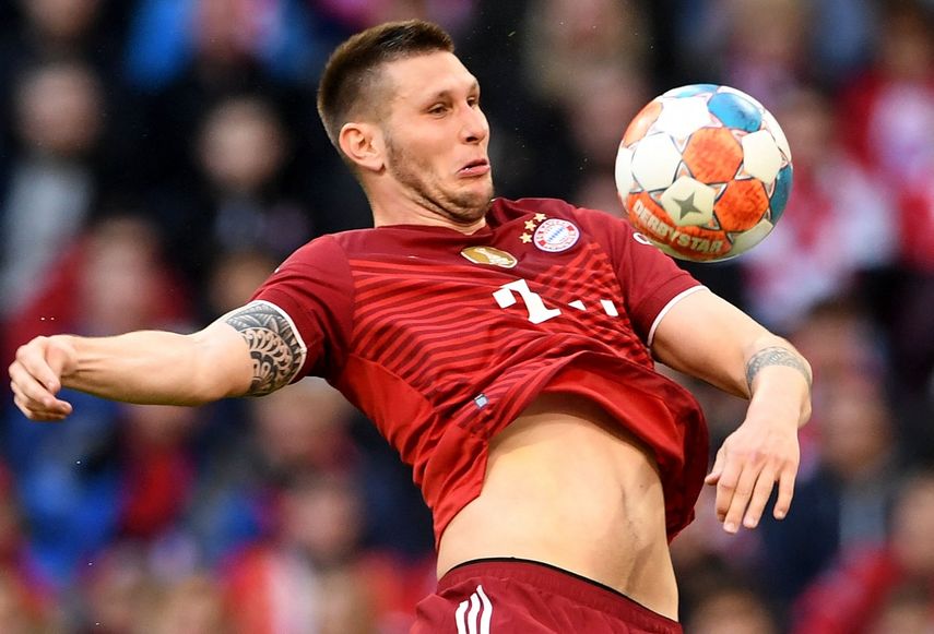 El defensor Niklas Süle del Bayern y la selección de Alemania dio positivo al Covid 19