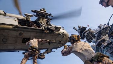 Imagen de las fuerzas especiales de la Marina estadounidense&nbsp; desplegadas en el Medio Oriente.