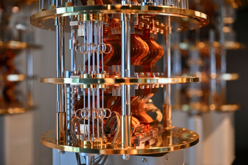 Partes del sistema IBM Quantum 2 expuesto en el centro de investigaciones de IBM Thomas J. Watson en Yorktown Heights, Nueva York.