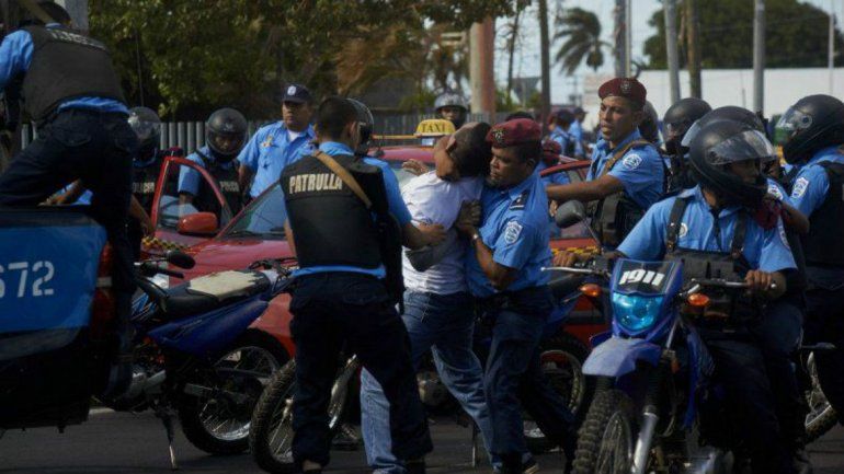 La Policía de Nicaragua ha sido señalada de abusos a los derechos humanos. Según la CIDH, 328 murieron tras la represión del gobierno contra las manifestaciones que surgieron en abril de 2018. 