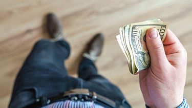 La economía de las familias sienten el peso de la crisis provocada por la pandemia de coronavirus.