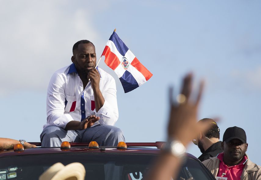 Además, Guerrero Jr. regresó al país que lo vio nacer, Canadá, su padre Vladimir Guerrero, miembro del Salón de la Fama, también jugó con Toronto y será uno de los espectadores de lujo que sigan el ansiado debut de su hijo en las&nbsp;Grandes Ligas.