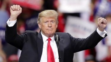 Trump vuelve a la escena política y tanto aliados como copositores se preguntan si anunciará este domingo su intención de disputar las elecciones en 2024
