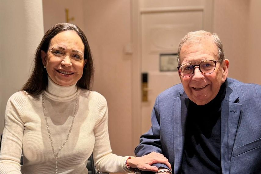 María Corina Machado y Edmundo González durante una reunión de trabajo y planificación en Oslo, Noruega.