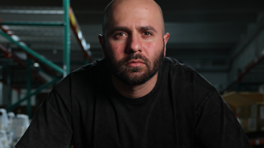 Deyvi Mardelli, fundador del reloj Alpha Gear.