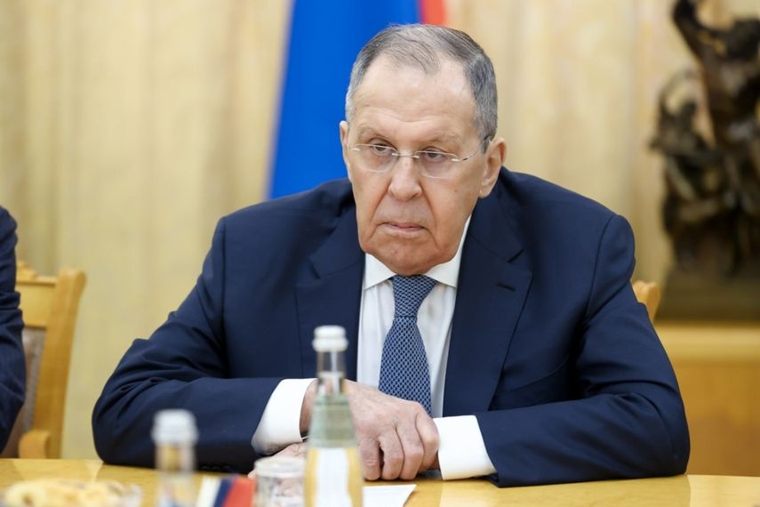 El canciller Serguéi Lavrov vinculó el conflicto con Irán con la falta de respeto del derecho internacional, algo de lo que precisamente muchos países acusan a Rusia por su brutal campaña militar en Ucrania.&nbsp;