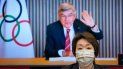 En esta foto del 28 de abril de 2021, el presidente del COI Thomas Bach en un pantalla saluda a la presidenta del comité organizadora de los Juegos de Tokio Seiko Hashimoto al comienzo de una reunión. En esta foto del 28 de abril de 2021, el presidente del COI Thomas Bach en un pantalla saluda a la presidenta del comité organizadora de los Juegos de Tokio Seiko Hashimoto al comienzo de una reunión.
