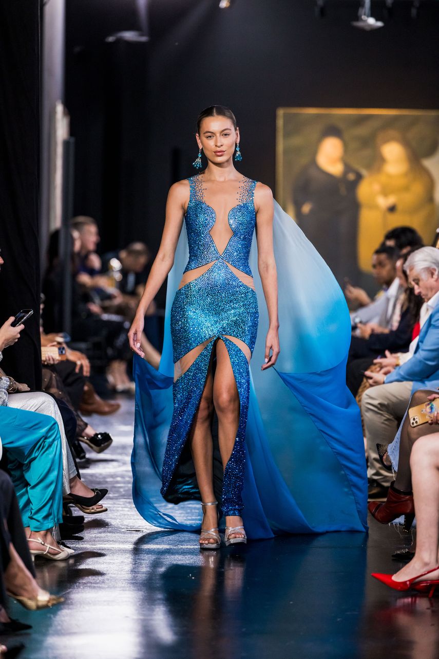 Pieza de la colección Queens, que Giannina Azar mostró en la pasarela de Miami Fashion Week.&nbsp;