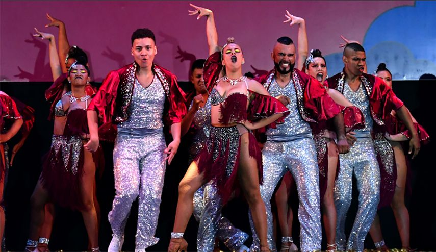 Grupo escuela de salsa, cali, Colombia.