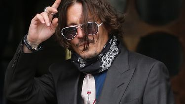 Johnny Depp arriba a la audiencia por su demanda por difamaci&oacute;n contra el tabloide brit&aacute;nico The Sun y su propietario News Group Newspapers (NGN).&nbsp;