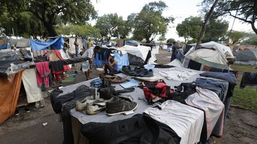 Refugiados venezolanos en la plaza Simón Bolívar  en la ciudad de Boa Vista, capital del estado de Roraima (Brasil).   