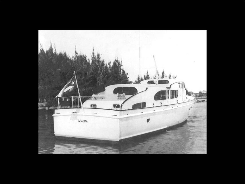 El yate Granma (abuelita), que hoy está expuesto en La Habana, era una destartalada embarcación de recreo de poco más de 13 metros de eslora y con capacidad máxima para 25 personas, que había quedado dañada por un ciclón