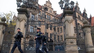 La Polic&iacute;a alemana ofreci&oacute; una recompensa de medio mill&oacute;n de euros (555.000 d&oacute;lares) a cambio de datos que puedan llegar al esclarecimiento del robo de la B&oacute;veda Verde.&nbsp;