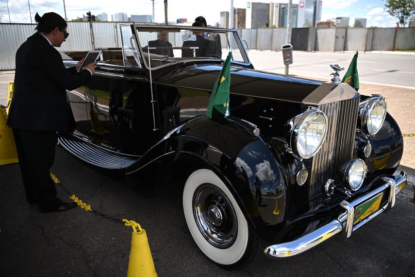 Una feria de autos Rolls Royce en Brasil.