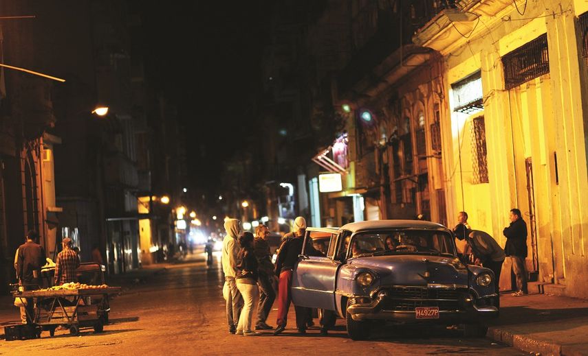 Las noches en las calles habaneras.&nbsp;