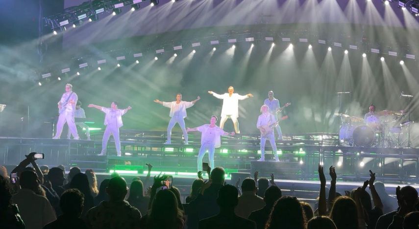 La música, los músicos y la pasión de Miguel Bosé se fusionaron en cada momento de su concierto en Miami.