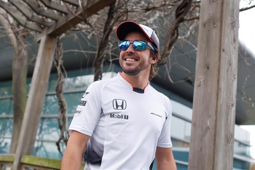 Alonso espera poder competir en China. (EFE)
