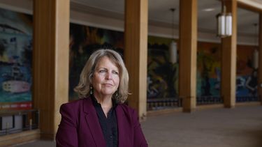 Sherry Williams, directora ejecutiva de Ong Treasure Island, a quien estafaron unos 650 mil dólares.&nbsp;