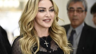 Este mensaje llega mientras los fans de Madonna siguen esperando su prometido nuevo álbum.