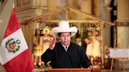 La Fiscalía peruana pide una condena de hasta 34 años de prisión contra el expresidente Pedro Castillo, basándose en 65 pruebas documentales y la declaración de unos 70 testigos