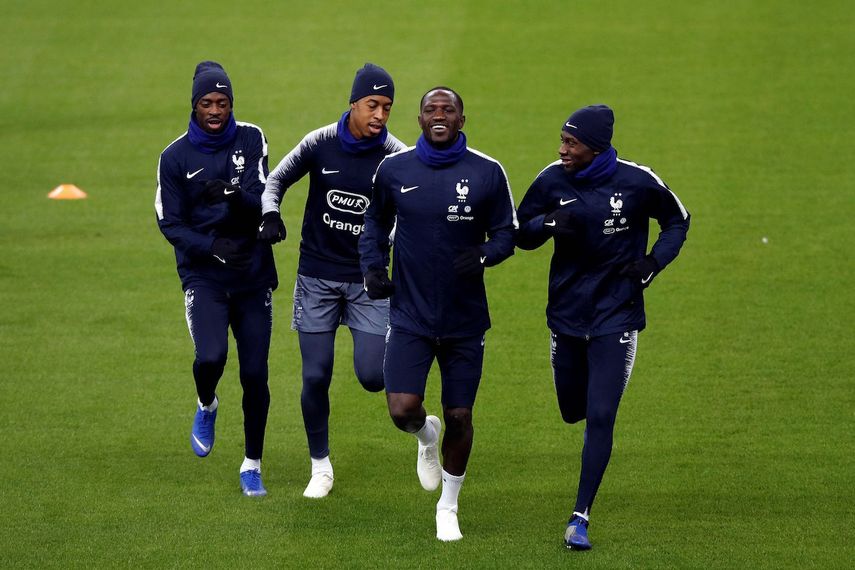 Dembelé (a la izquierda) no está respondiendo a las expectativas que hay en el cuadro azulgrana.