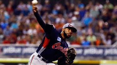 Daryl Thompson lanzó seis innings y permitió una sola carrera (EFE)