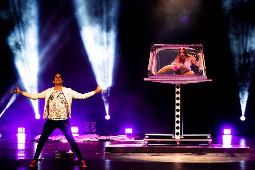 Javi Cruz y Anahí en una de sus presentaciones.&nbsp;