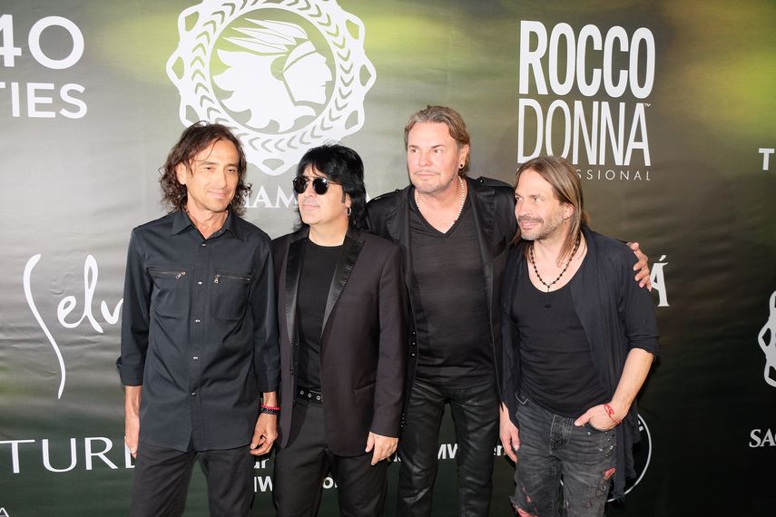 La banda mexicana de Rock&nbsp;Maná&nbsp;posa en la alfombra de los Green Gala Awards, evento benéfico celebrado en abril en Miami.&nbsp;