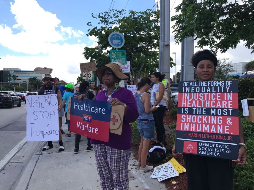 La manifestación estuvo a punto de ser disuelta por la Policía de Doral