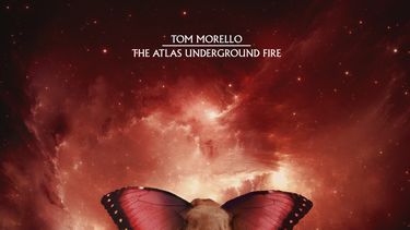 En esta portada proporcionada por Mom + Pop Music The Atlas Underground Fire de Tom Morello.&nbsp;