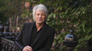 Jon Bon Jovi posa para un retrato en Nueva York, el 23 de septiembre de 2020, para promover su álbum 2020.