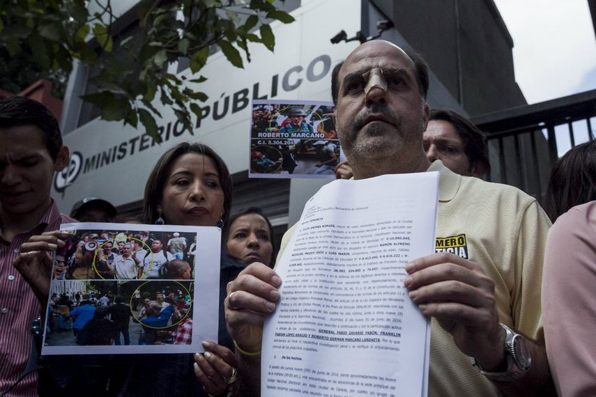 Borges debió ser intervenido quirúrgicamente para reparar fracturas que sufrió en el rostro y la nariz (EFE)