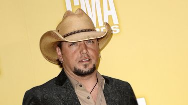 Jason Aldean, cantante de música country, se encontraba en el escenario al momento del tiroteo en Las Vegas.