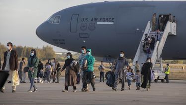 Refugiados afganos llegan a la Base Naval de Rota donde serán atendidos por EEUU.&nbsp;
